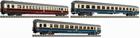Set of 3 Passenger cars &quot;30 Years of InterCity&quot;  (extension for set #561901)<br /><a href='images/pictures/Fleischmann/561902.jpg' target='_blank'>Full size image</a>